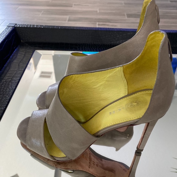 Coach High Heels - Picture 2 of 6